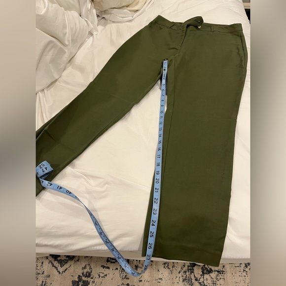 EUC Jones New York size 6 olive green slacks - Picture 6 of 10